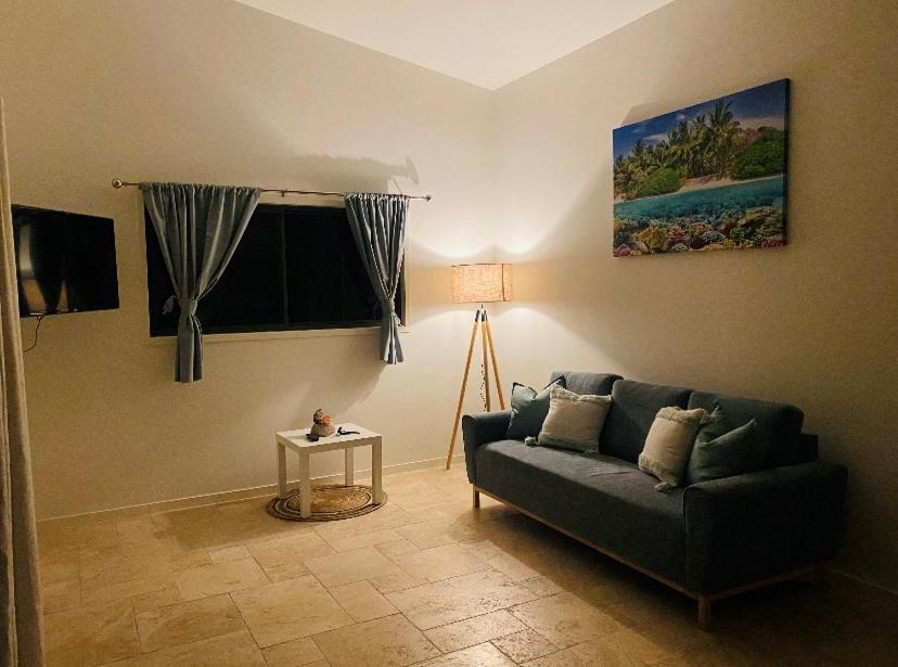 Dezen Accomodation Palmview Екстериор снимка