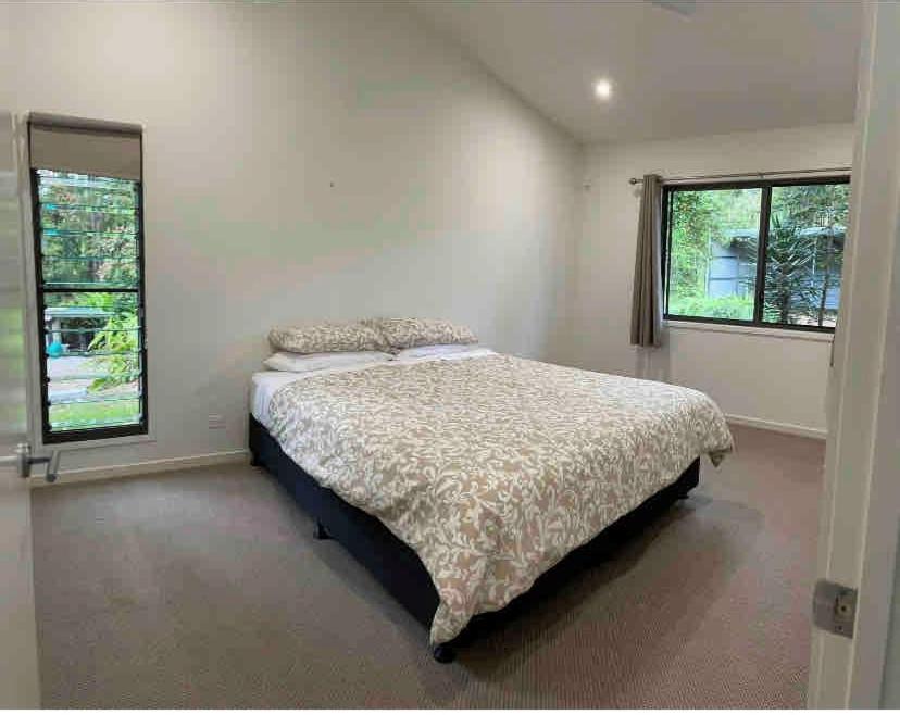 Dezen Accomodation Palmview Екстериор снимка